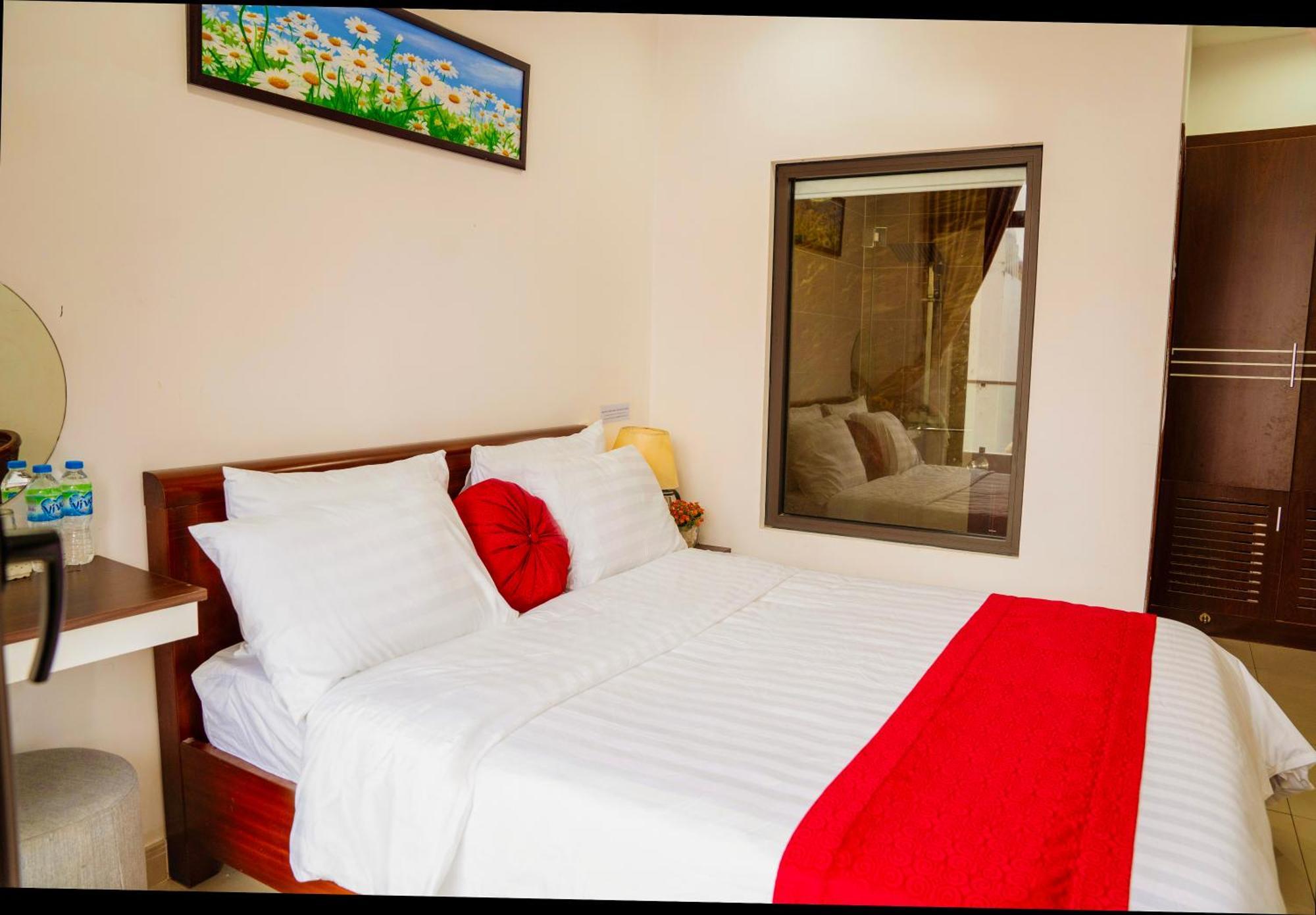 Khach San Trung Hieu Vung Tau Hotel Buitenkant foto
